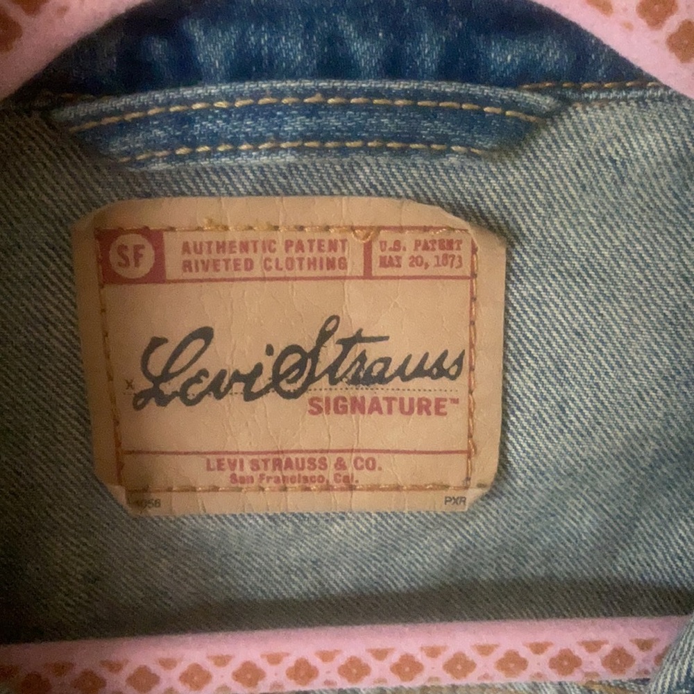 Levi’s denim jacket - Picture 2 of 11